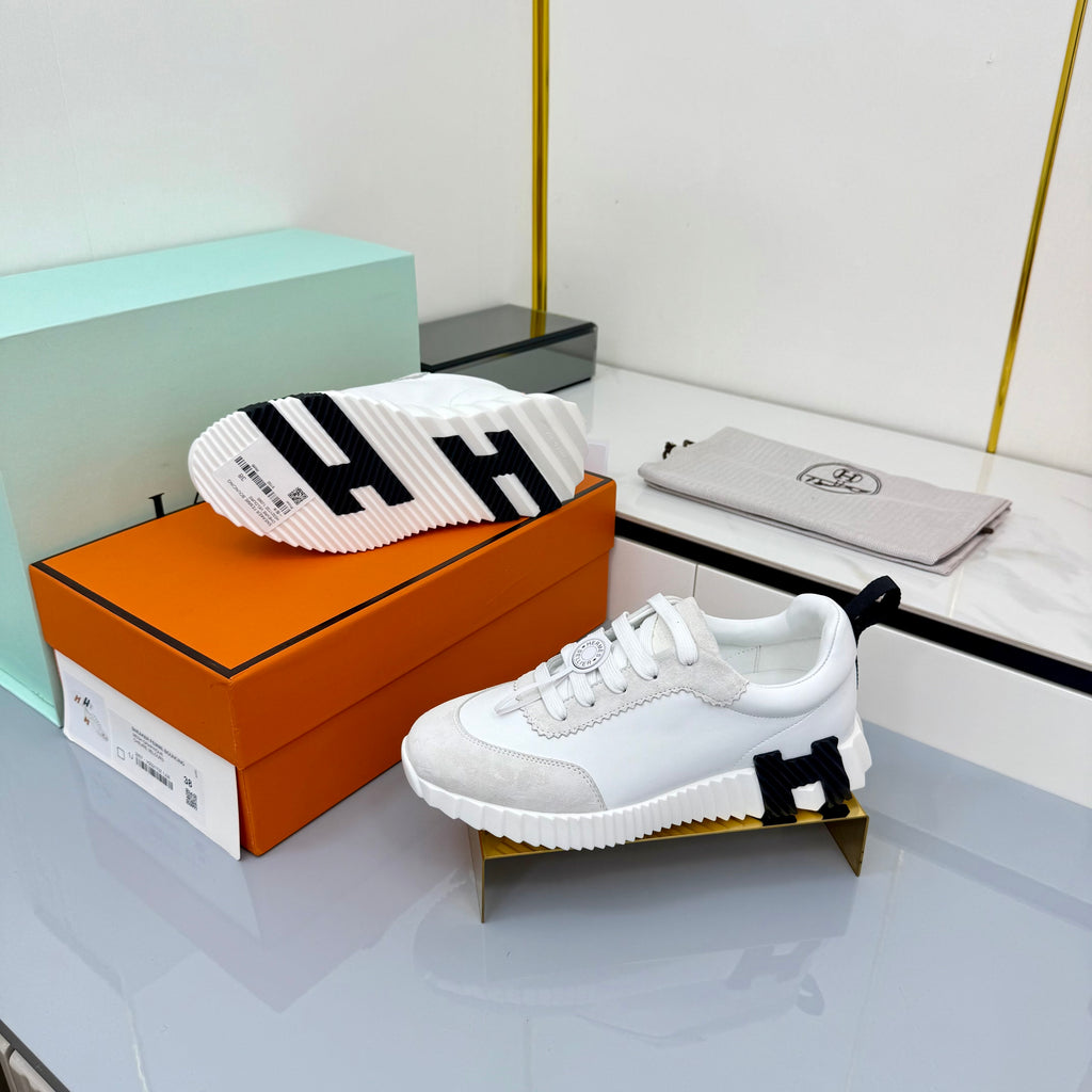 Z2Q95H133 Popular high-quality  Shoes