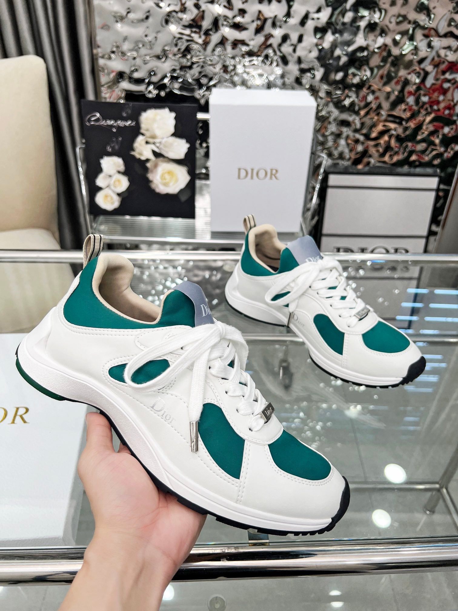 Z2Q105D309 Popular high-quality Shoes