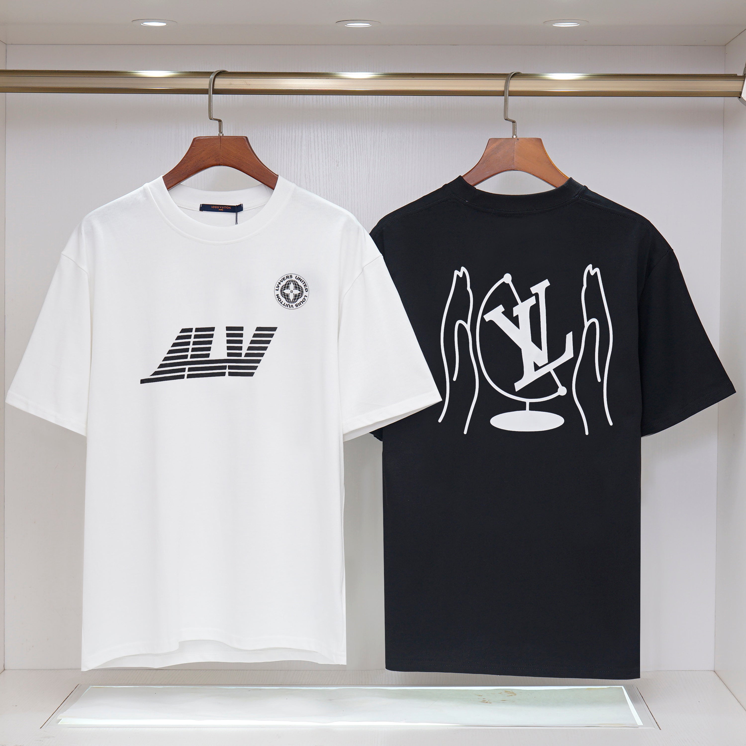 U1N45E8 Popular T-shirt