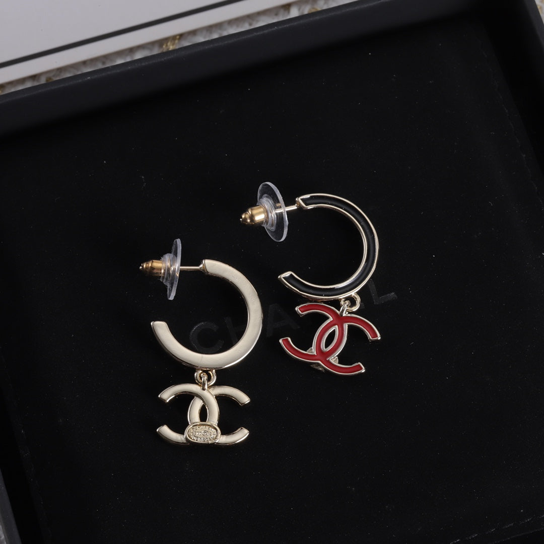 X1Z54C306E Popular Earrings