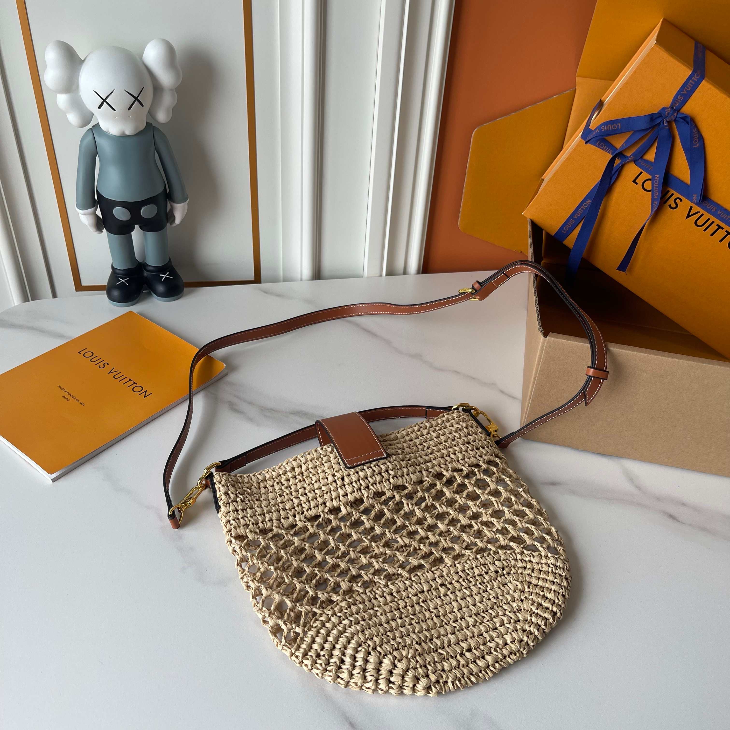 B1R15E15 Popular woven bags