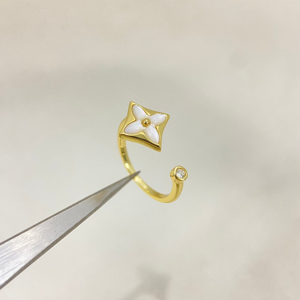 X5N76E10J  Popular  Rings (mini flower)