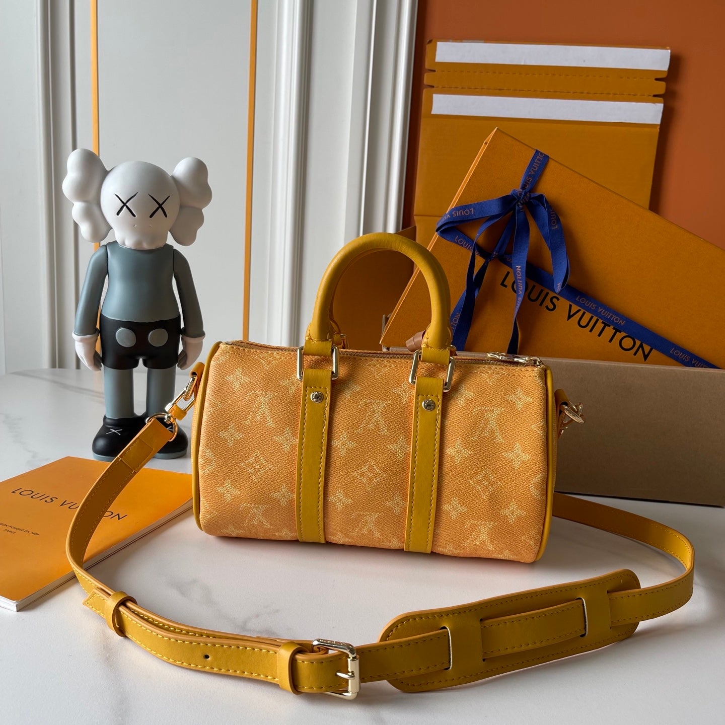 B1P46E33 Popular leather bag