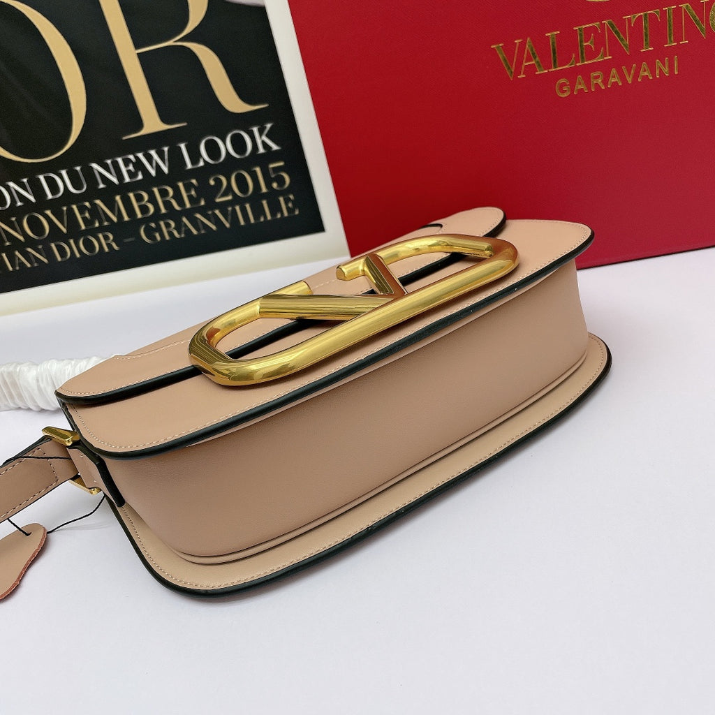 B5X111VL45 Popular  leather bag 