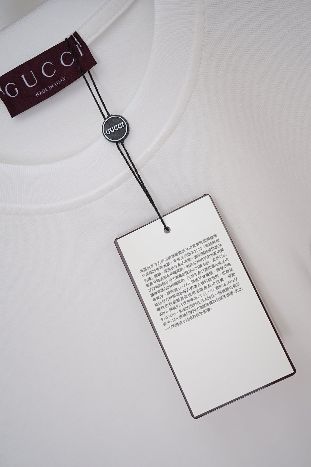U1N65B22 Popular T-shirt