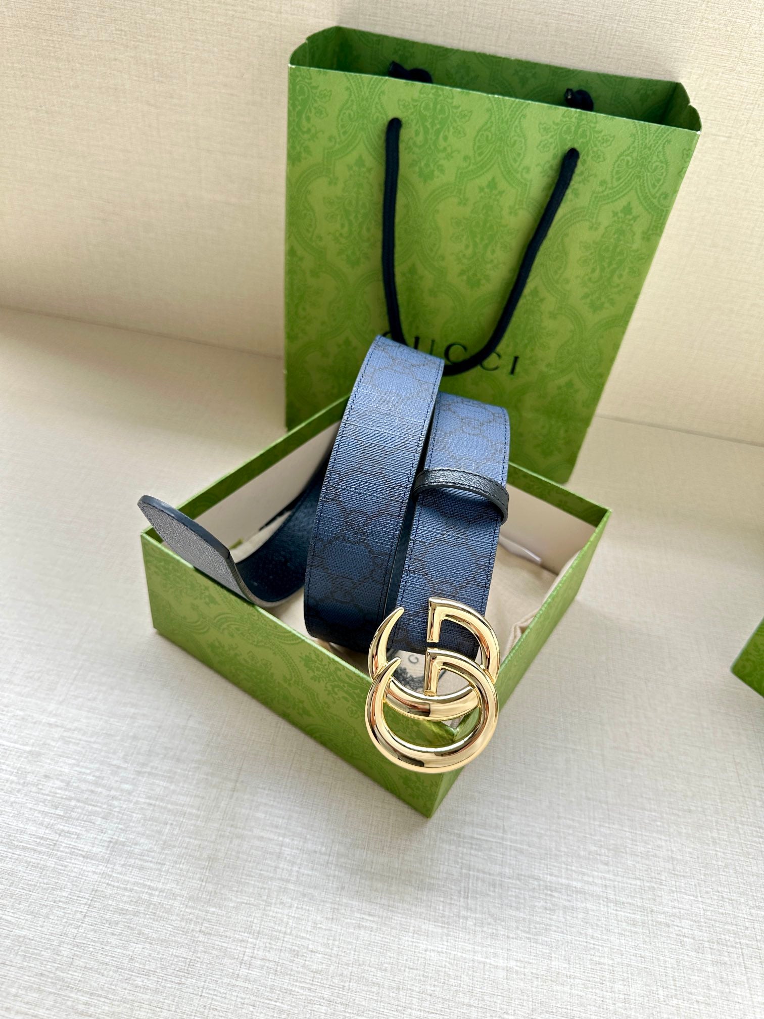 P1W15B163 Popular High quality belt With full package