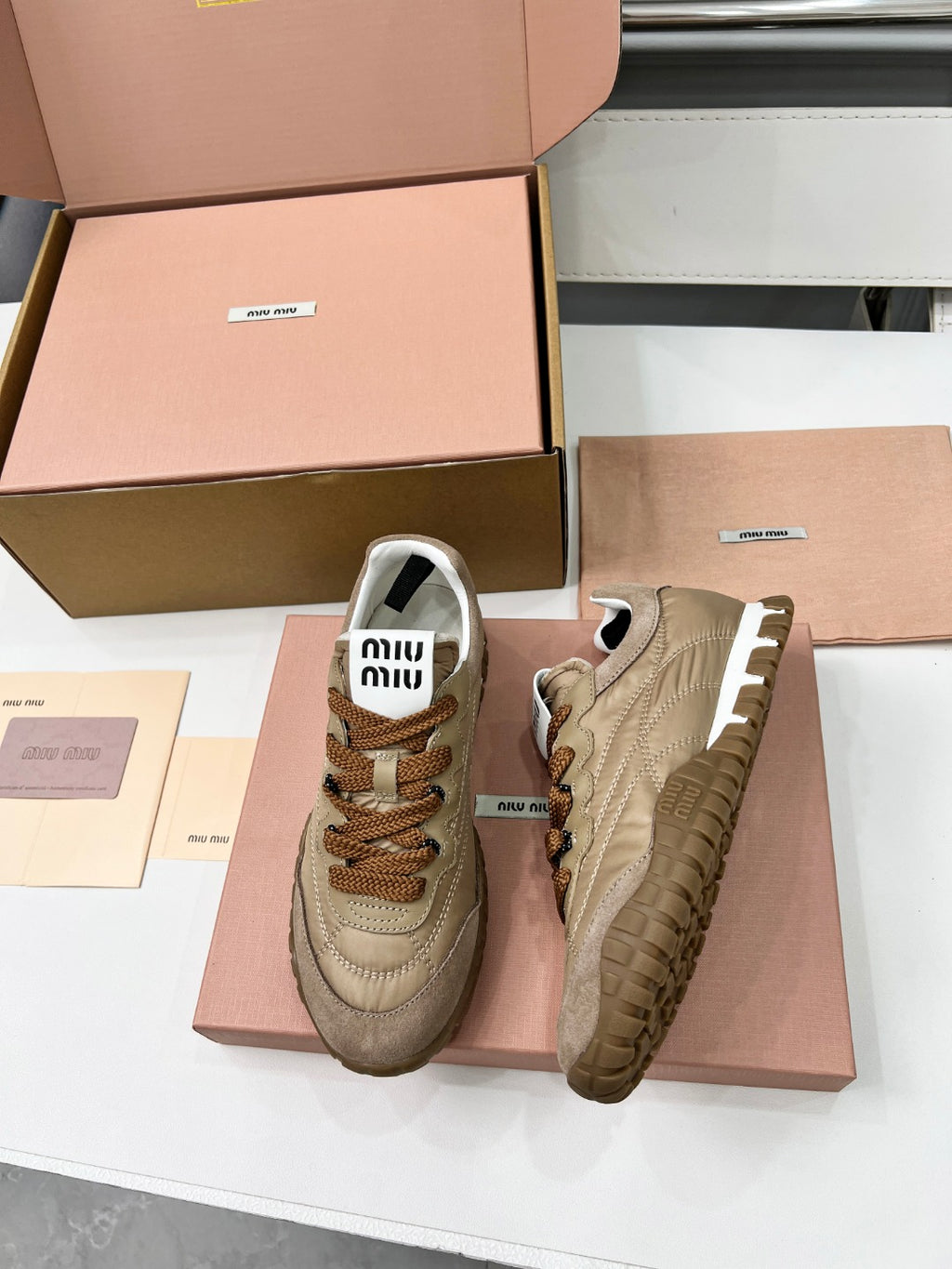 Z2Q105A237 Popular high-quality  Shoes