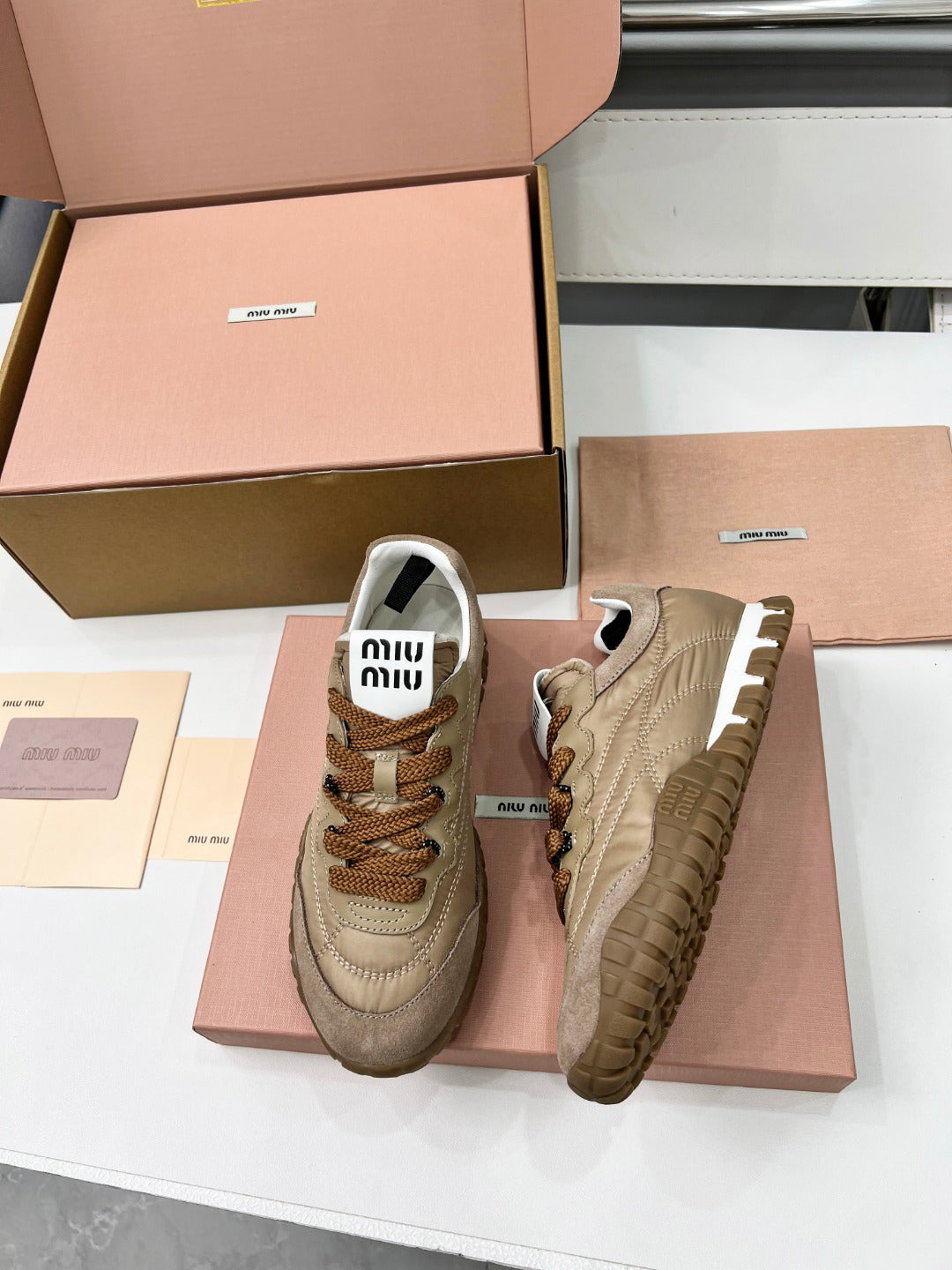 Z2Q105A237 Popular high-quality  Shoes