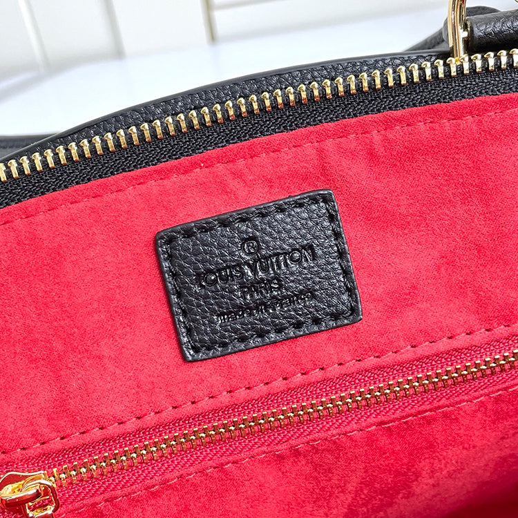 B1X61E059 Popular  leather bag 
