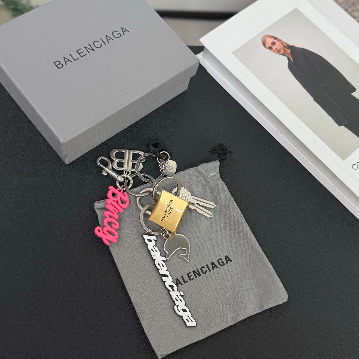A1R46J38 Popular bag 's charms accessories