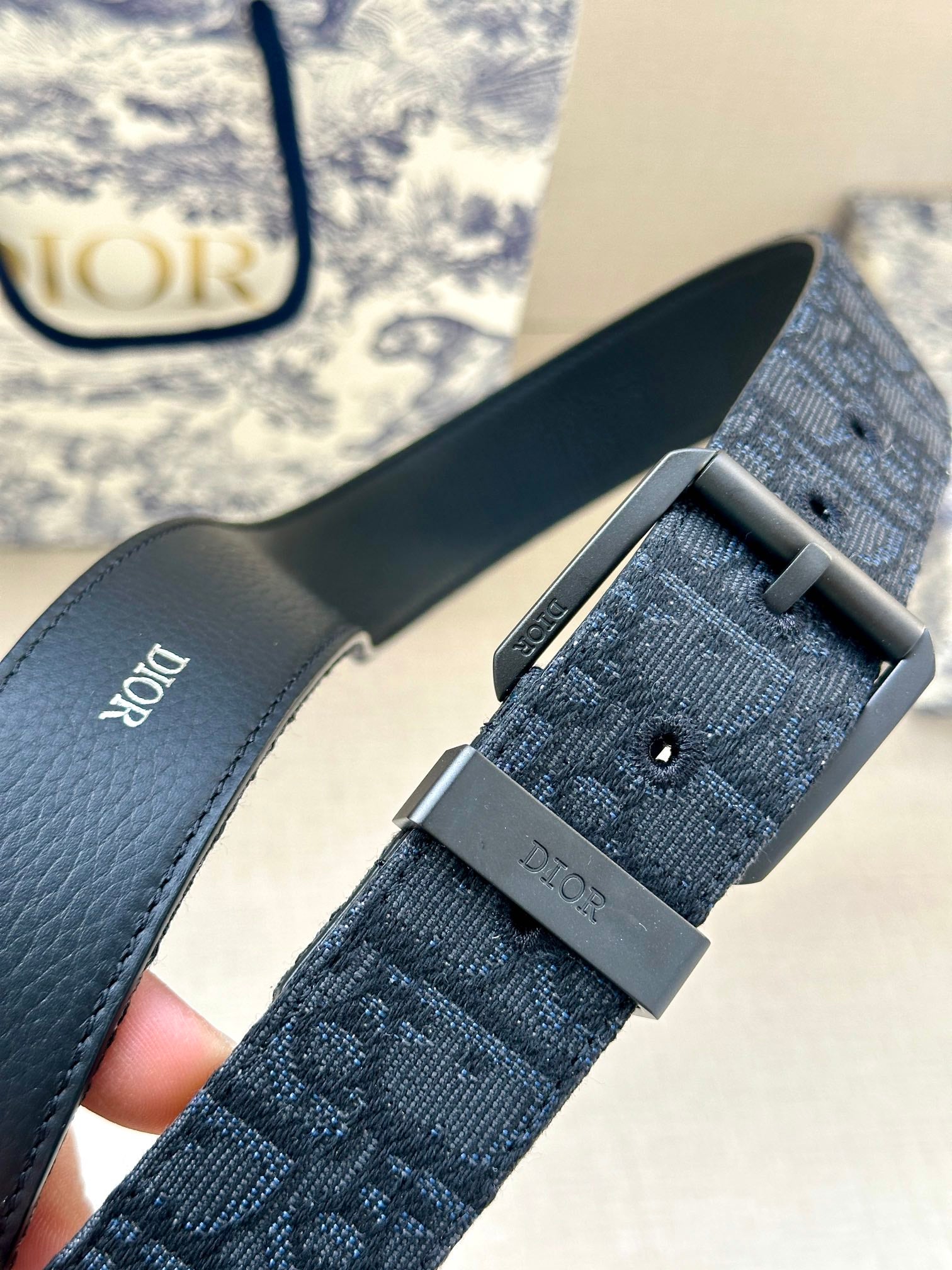 P1Q115D25 Popular High quality belt With full package