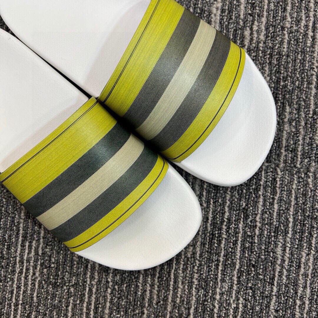 Z5Z35R261 Popular Slippers