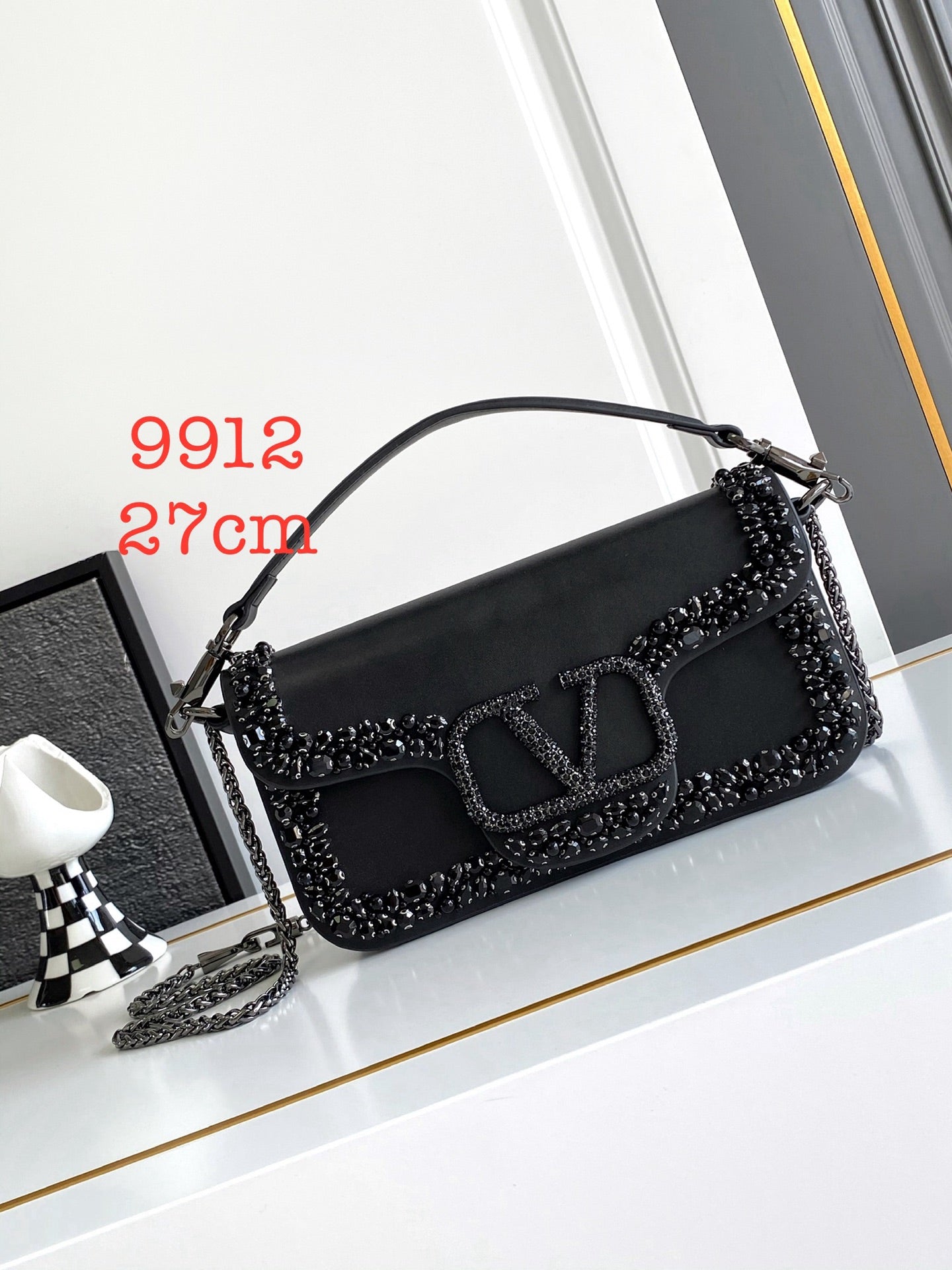 B1P36A74 Popular leather bag