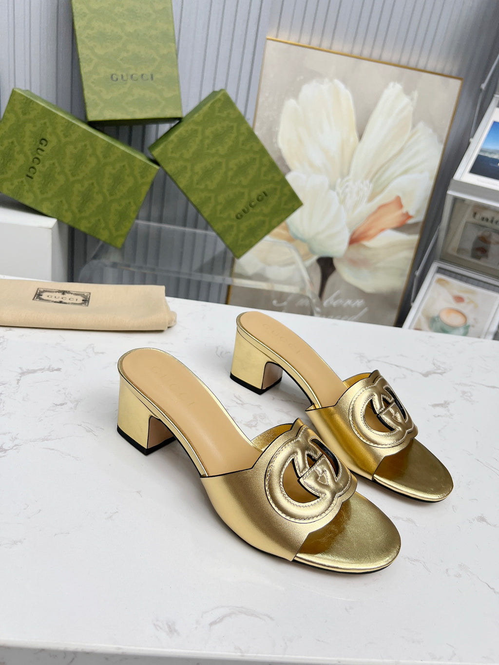 Z2X56B33 Popular high-quality leather Shoes 5.5cm
