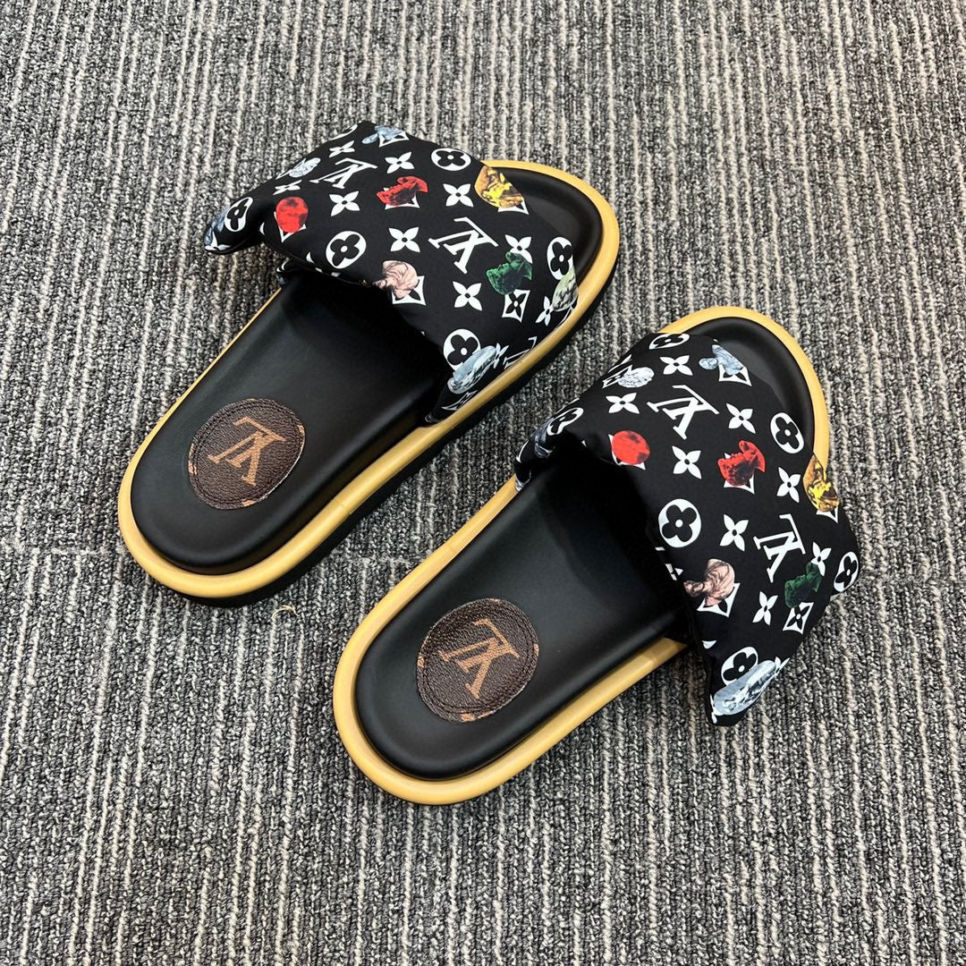 Z5XF120 Popular leather quality Slippers