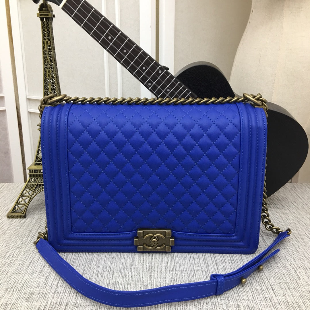 B5X121C60 Popular  leather bag 