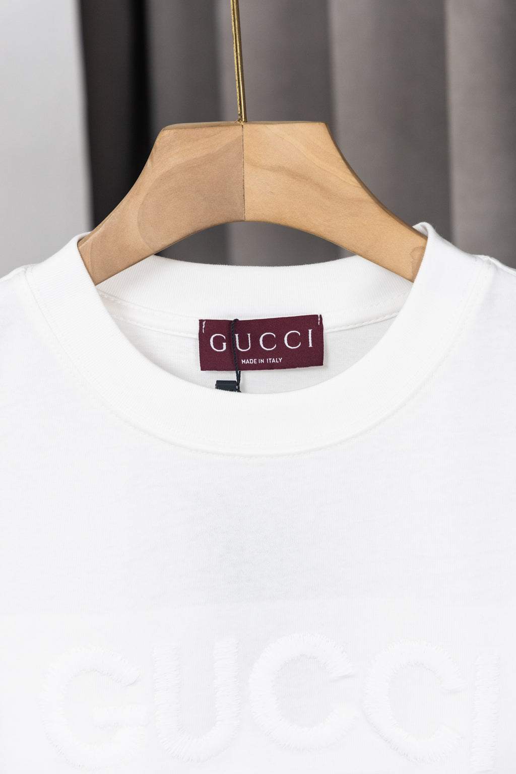 U1P36B130 Popular T-shirts