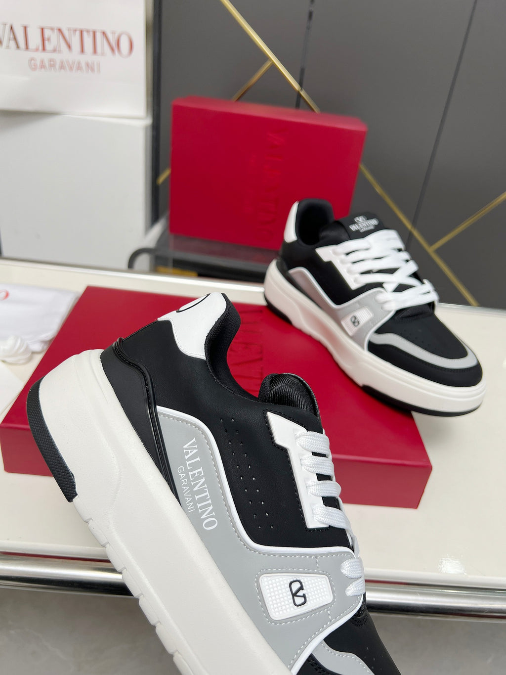 Z2Q95VL176  Popular high-quality Shoes