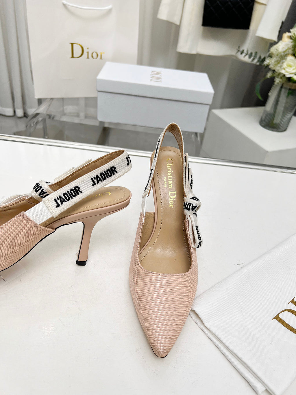 Z2P36D33 Popular high-quality  Shoes