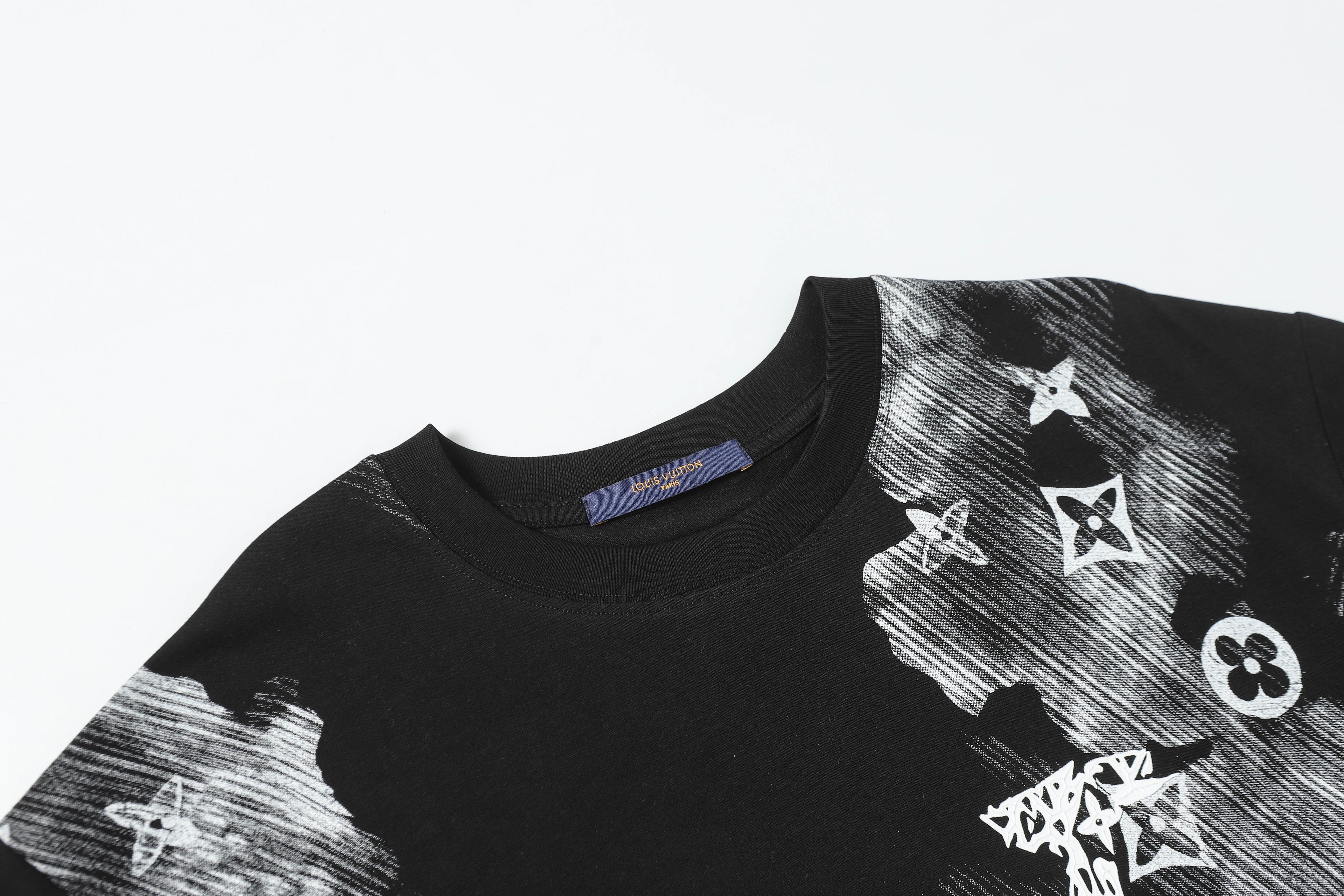 U1R45E164 Popular T-shirt
