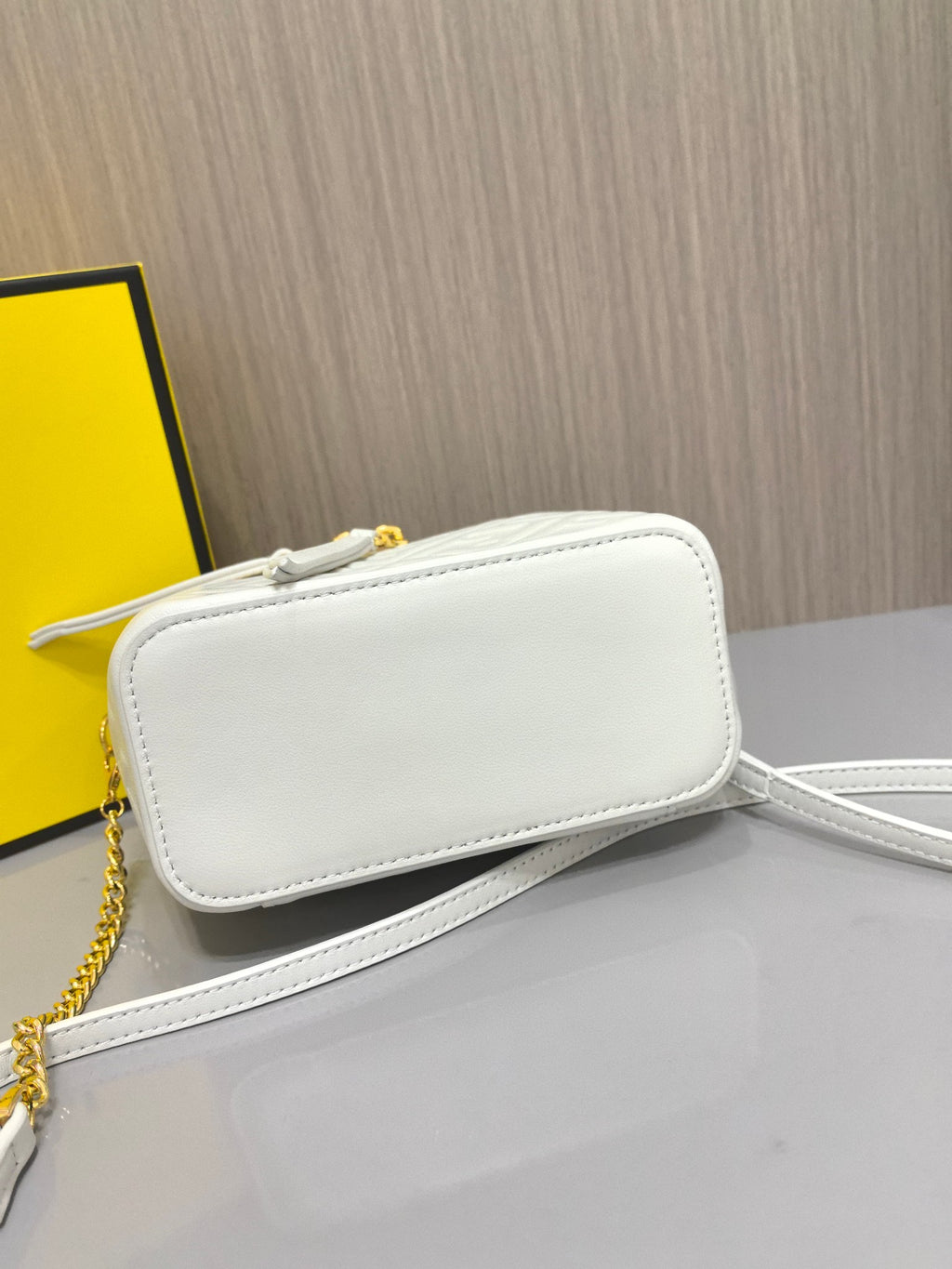 B1R15F59  Popular  bag