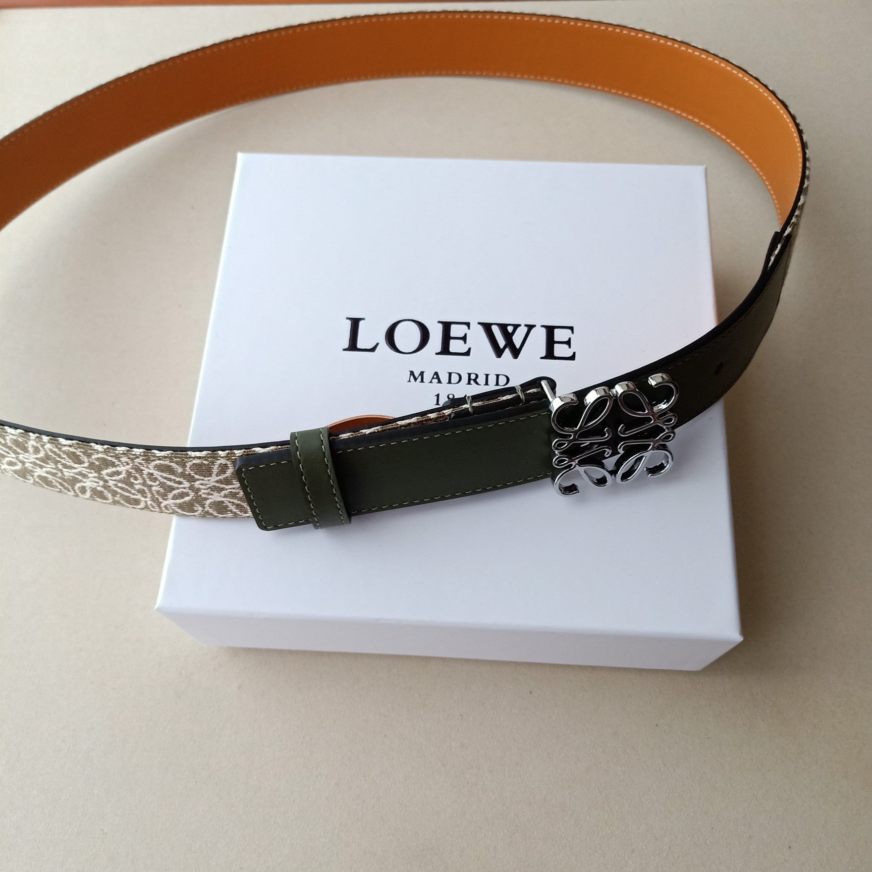 P1Q115A9 Popular High quality belt With full package