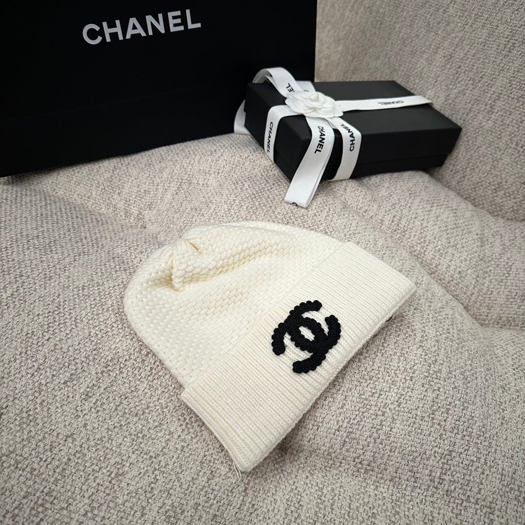 M1R86C17 Popular hats