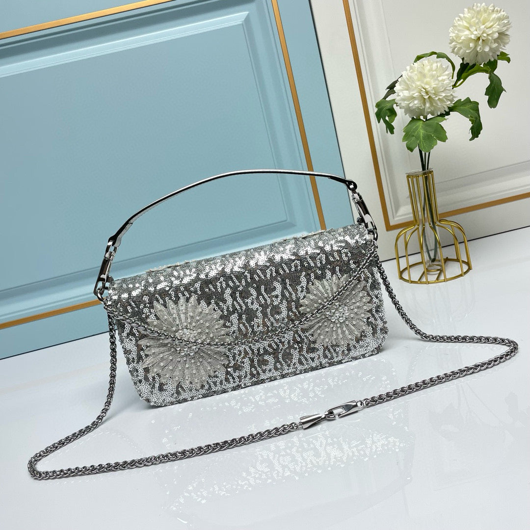 B1N36VL7 Popular leather bag