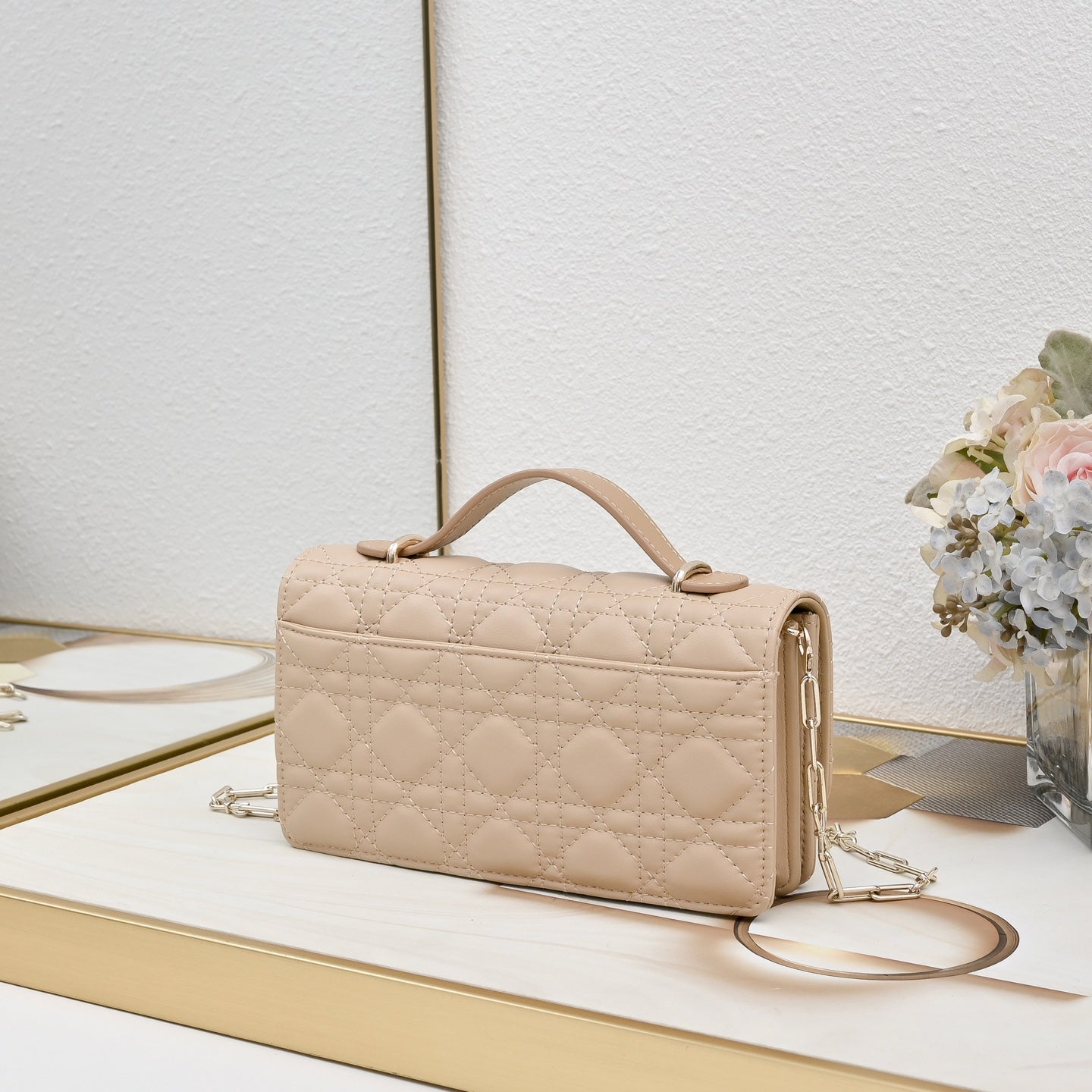 B1N36D26 Popular leather bag