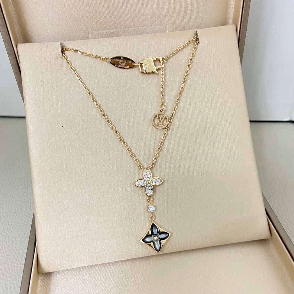 X5N76E14X Popular  Necklaces