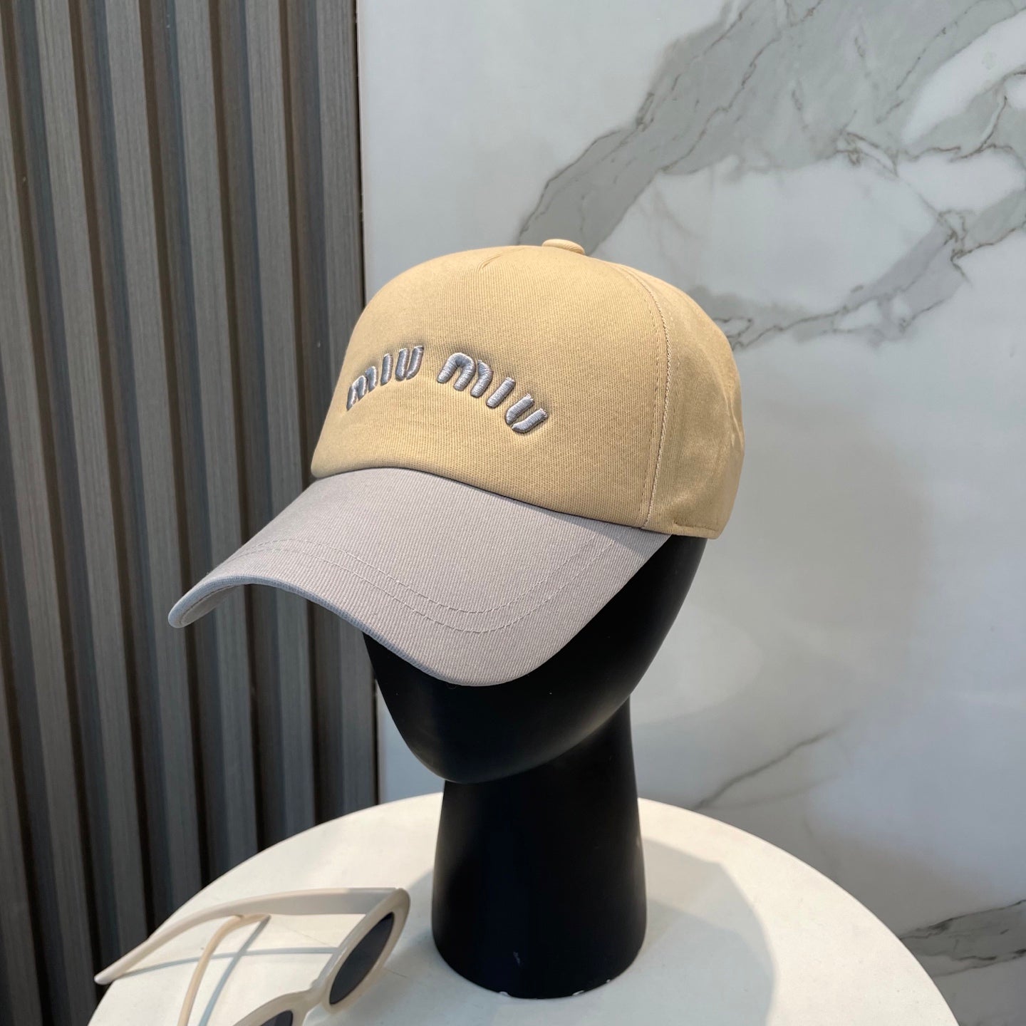 M1Q45A18 Popular  hats