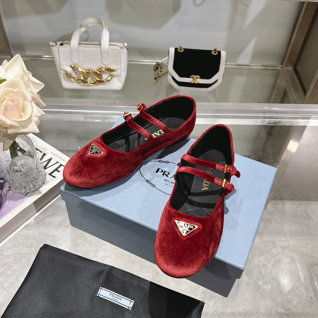 Z2Q105P380 Popular high-quality Shoes