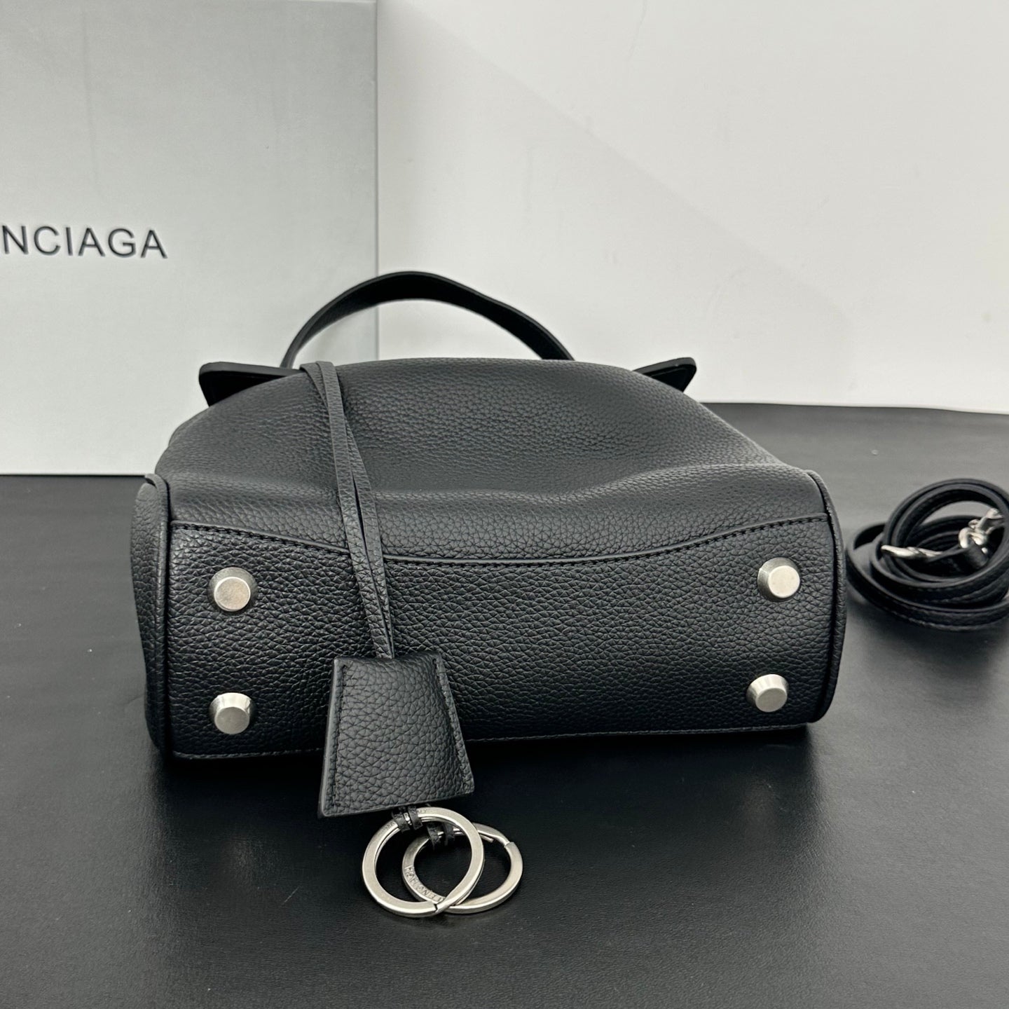 B1X15J4 Popular  leather bag