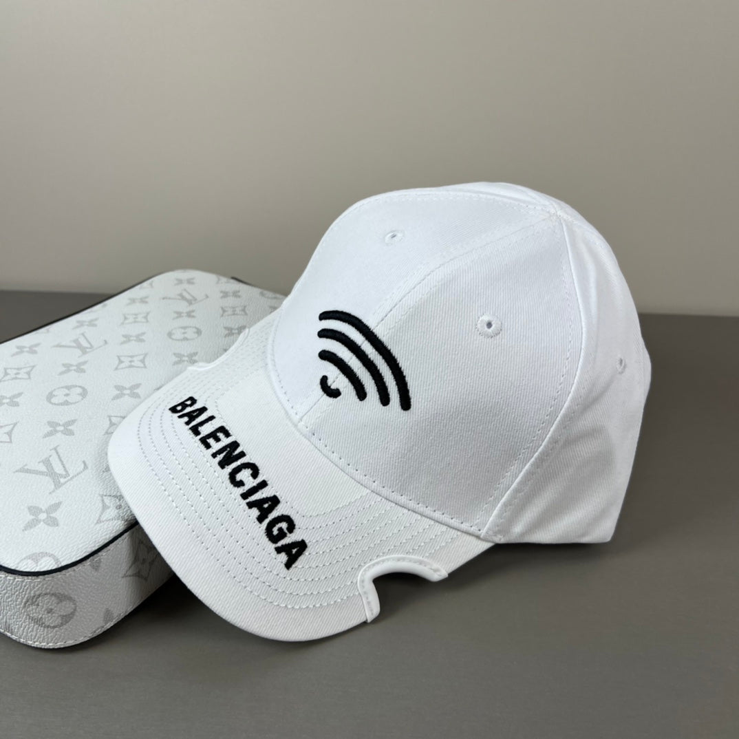 M1Z25J526 Popular hats