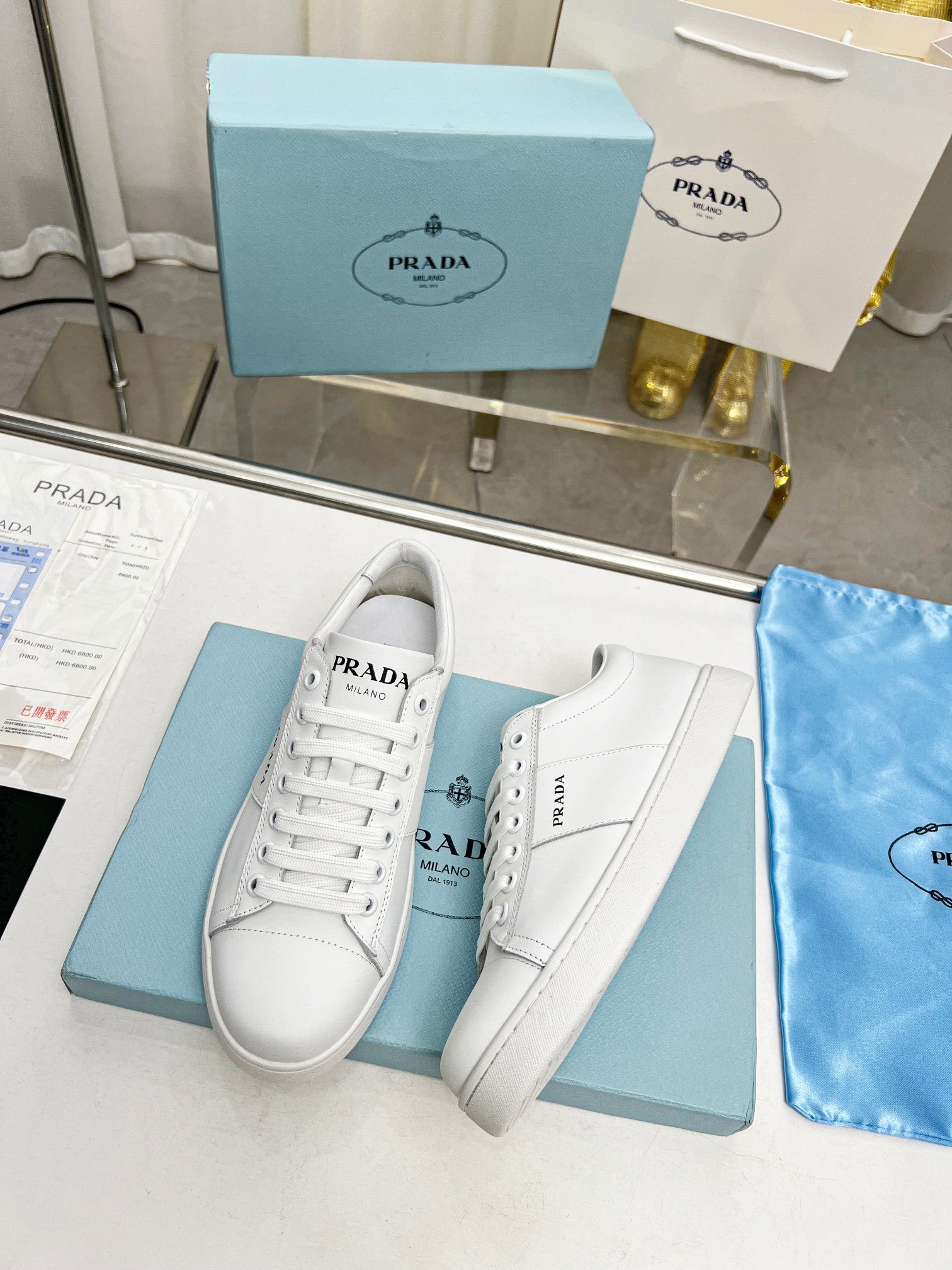 Z2R85P48  Popular high-quality shoes