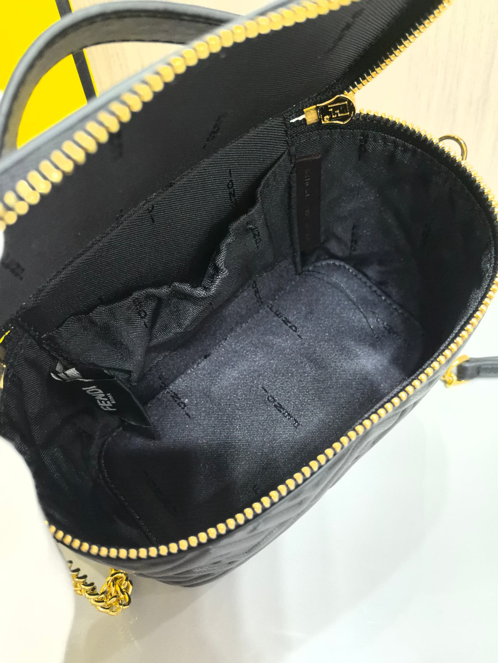 B1R15F59  Popular  bag