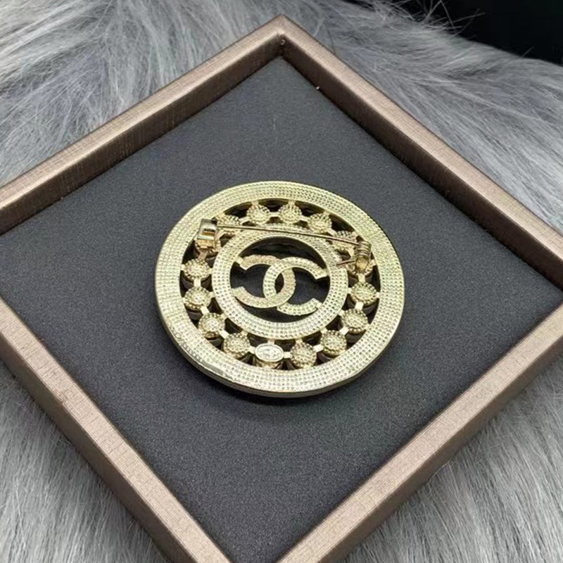 X14C863  Popular Brooch