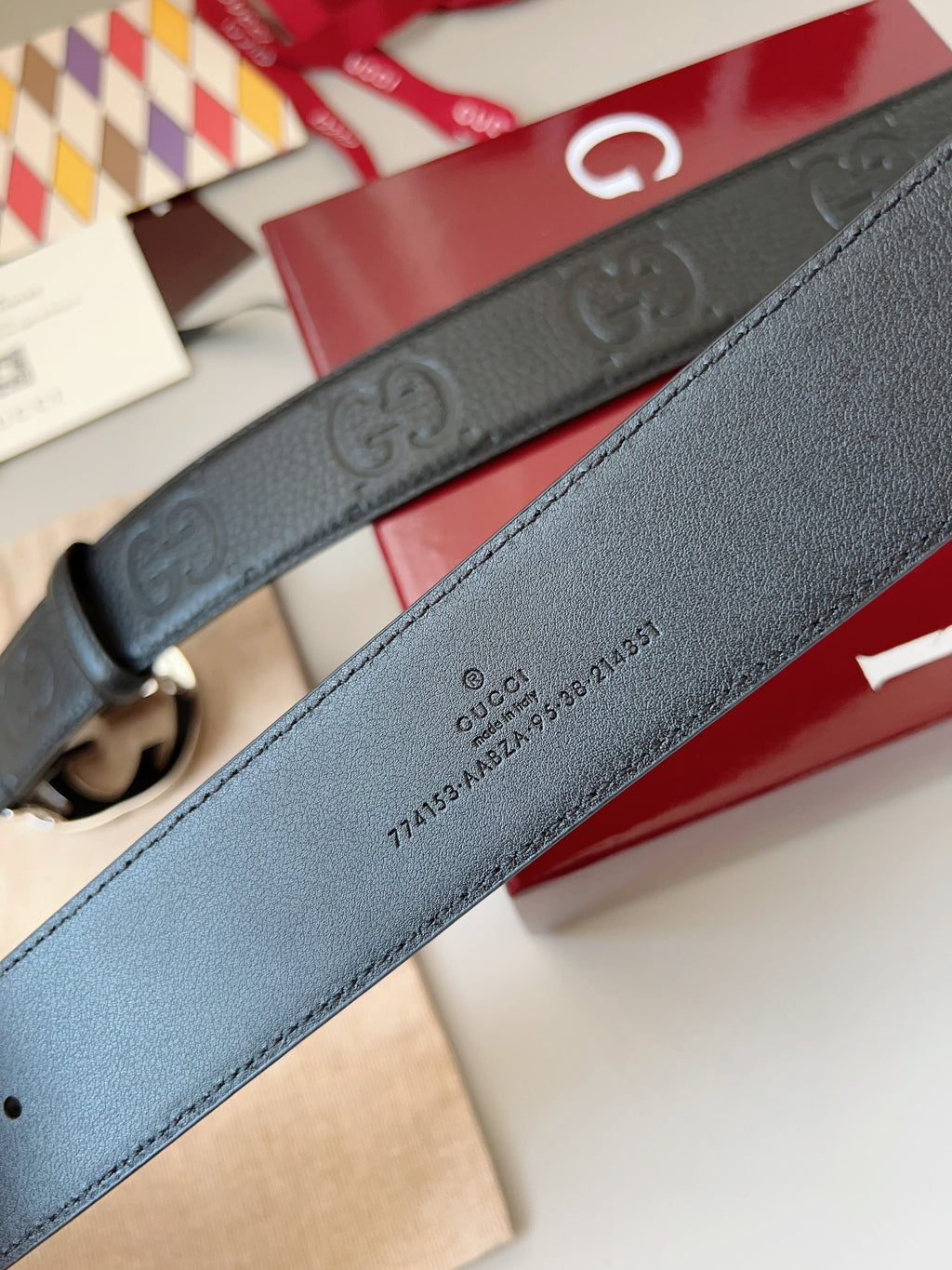 P1Q115B44 Popular High quality belt With full package
