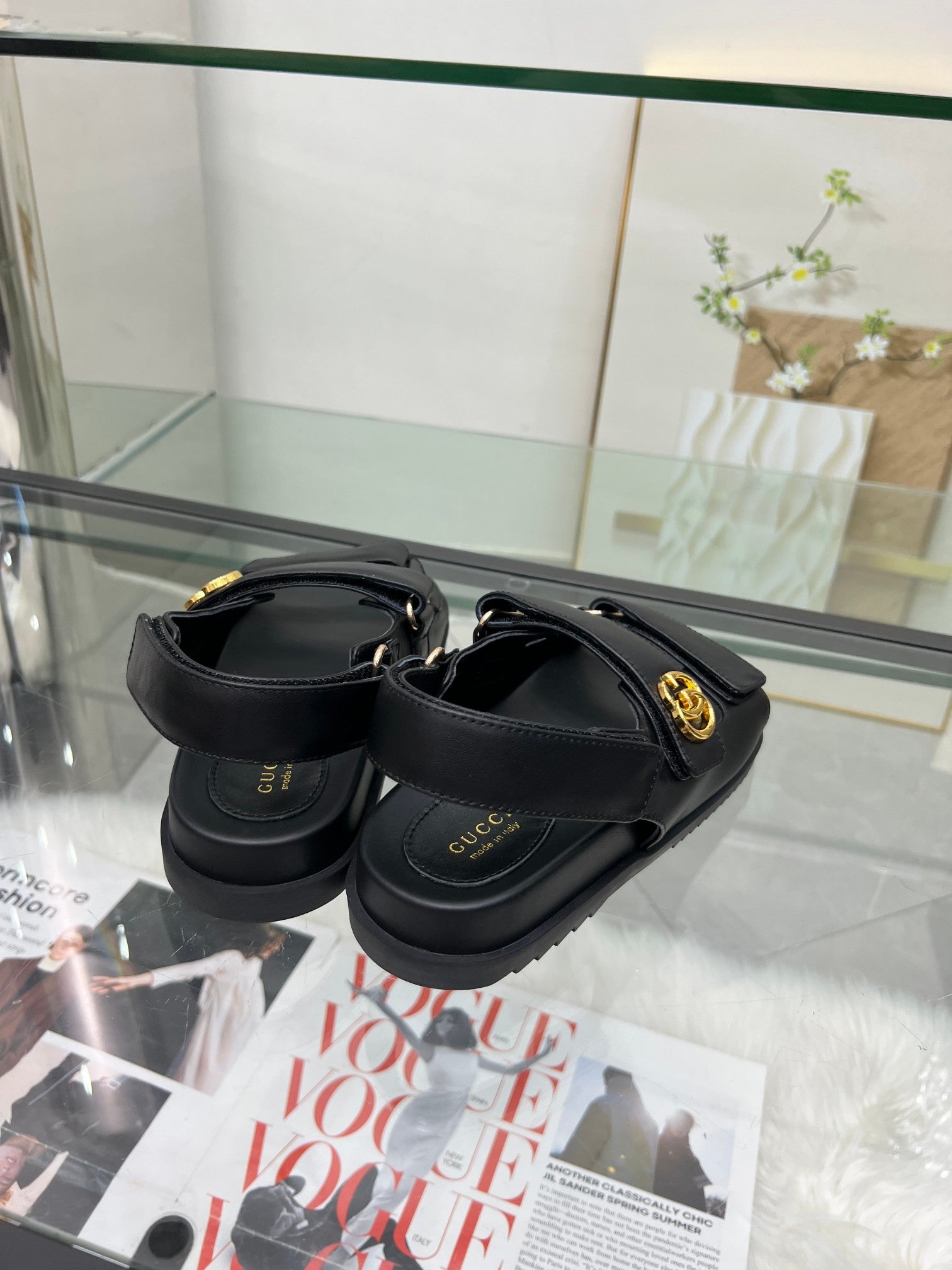 Z2R55B11 Popular high-quality shoes