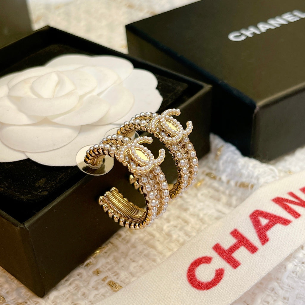 X1Q95C18E Popular Earrings