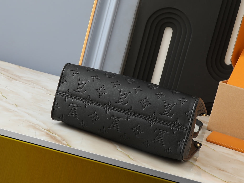 B1W35E93 Popular  leather bag