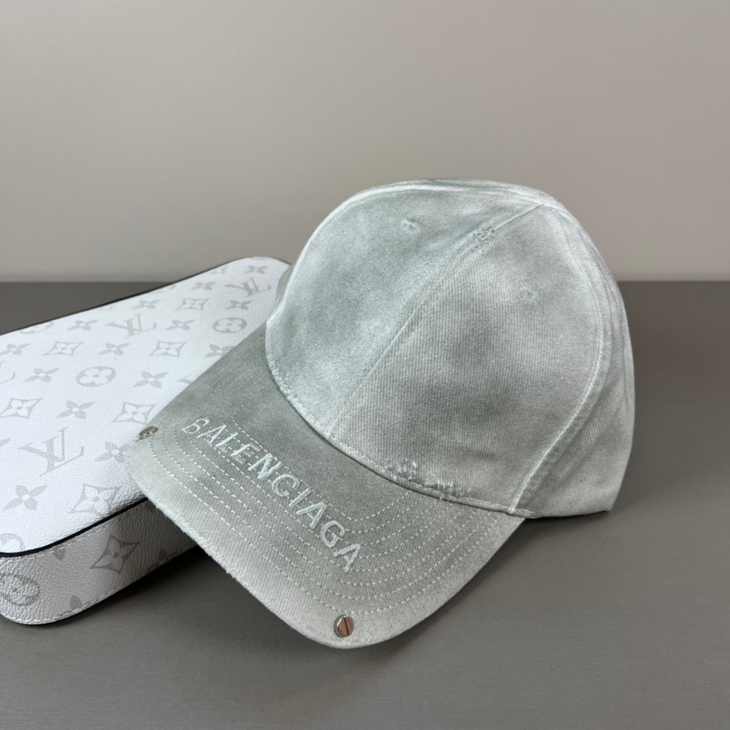 M1Z25J529 Popular  hats