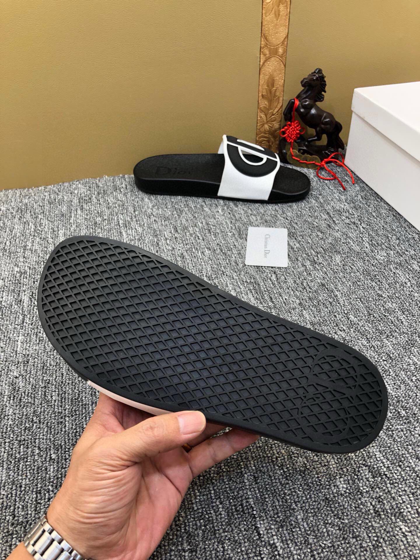 Z5LD216 Popular Slippers