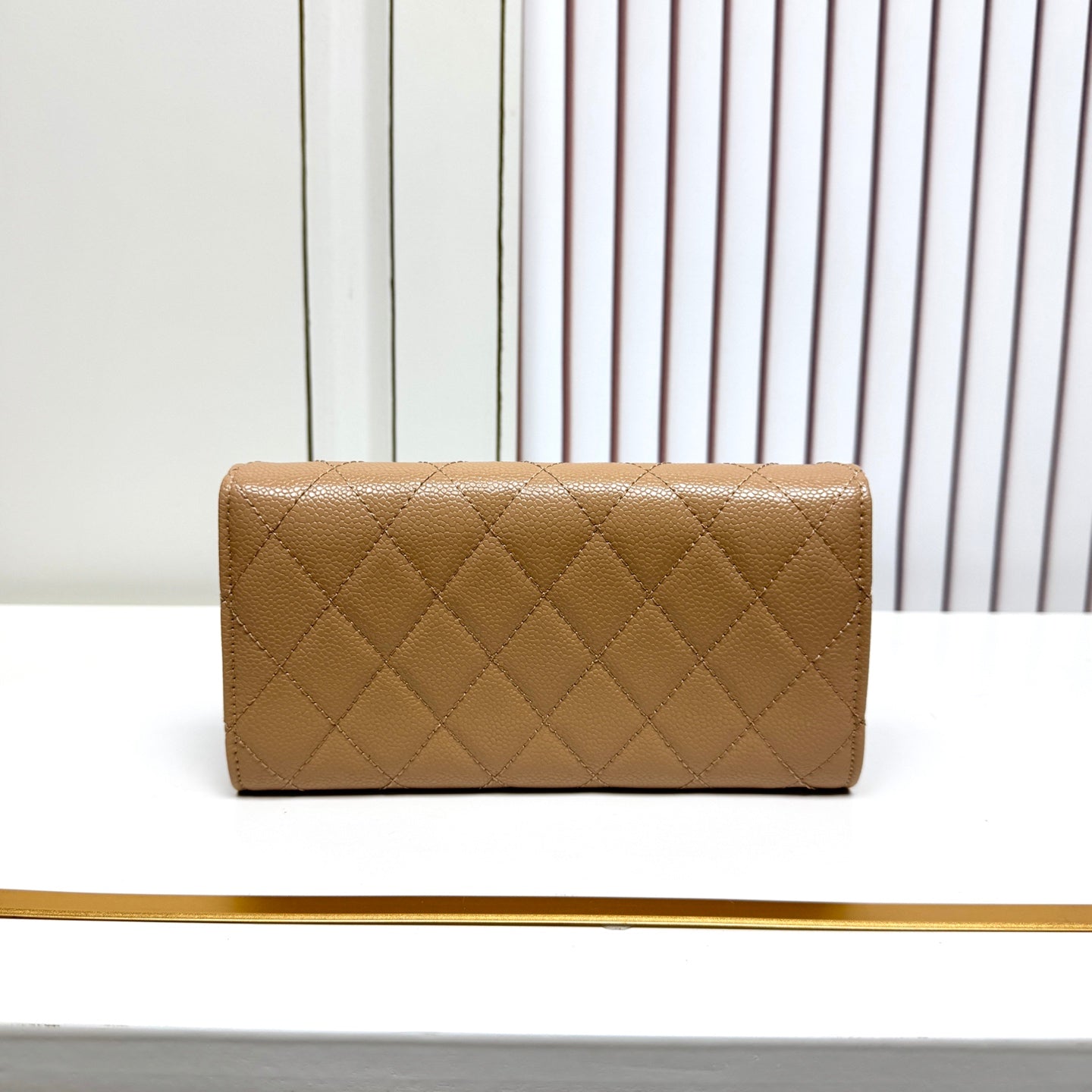 B1N36C21 Popular  leather  Wallets