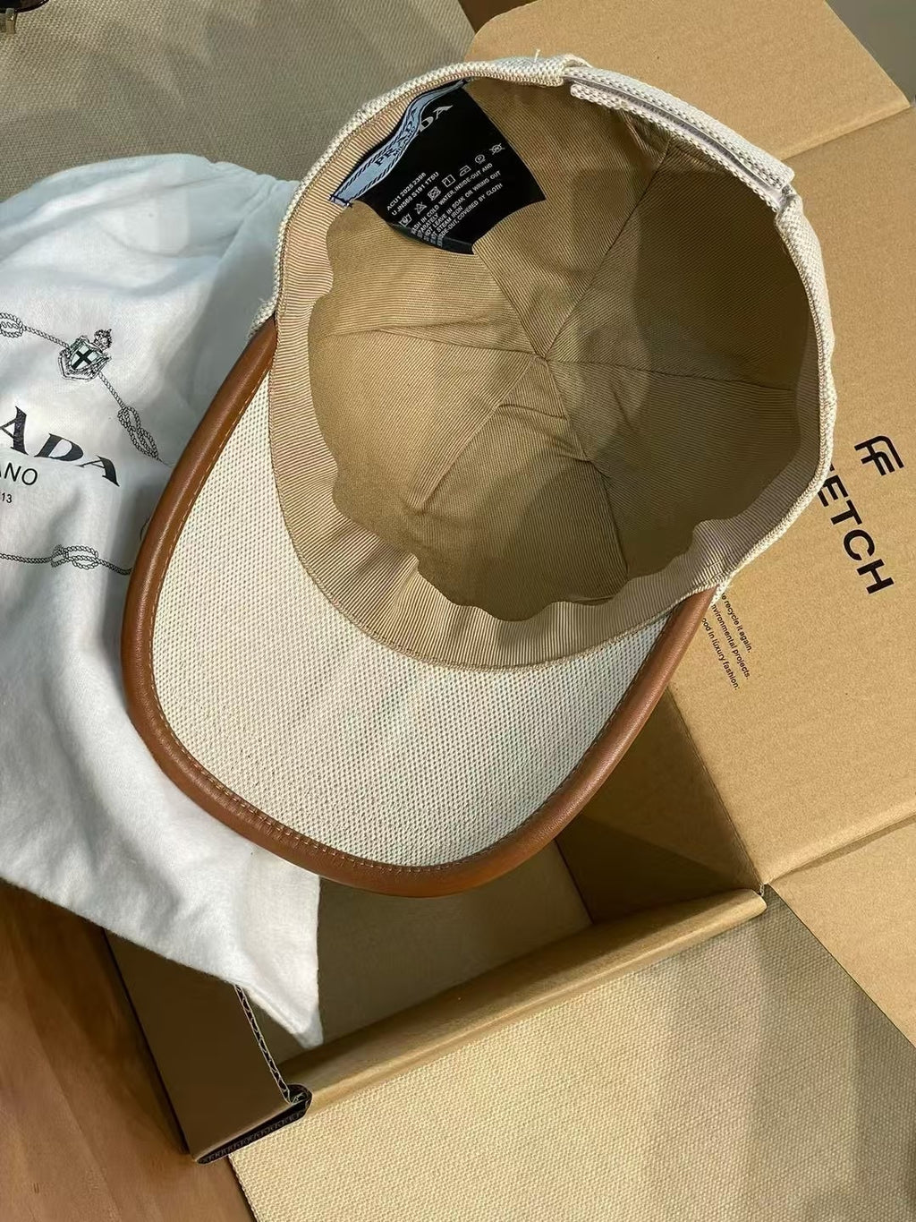 M1Q85P101 Popular hats