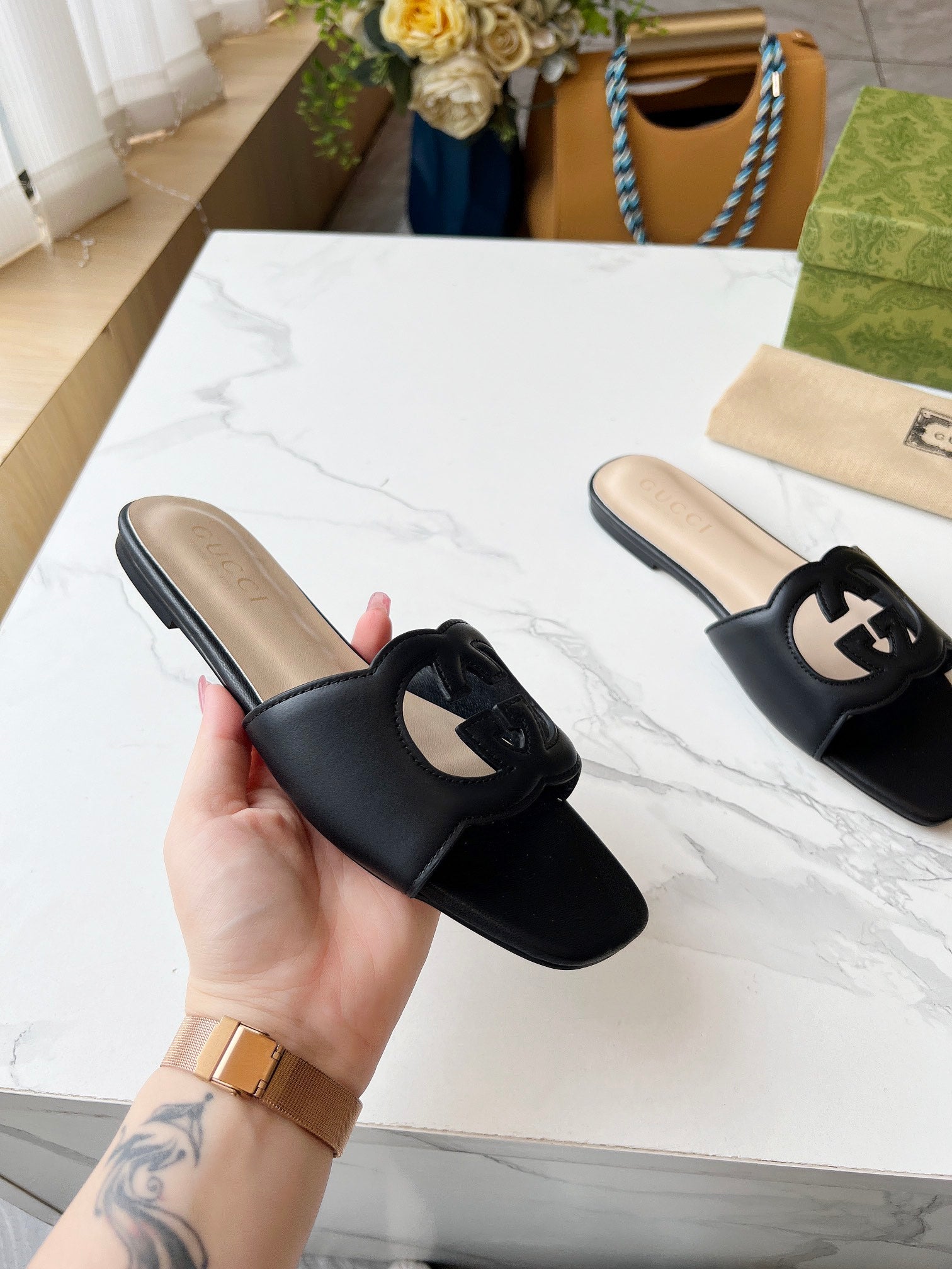 Z2X56B30 Popular high-quality leather Shoes