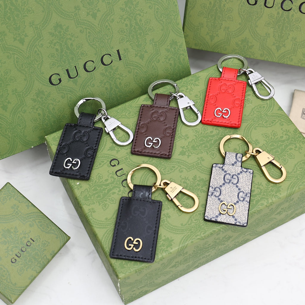 A1Z105B102 Popular bag 's charms accessories