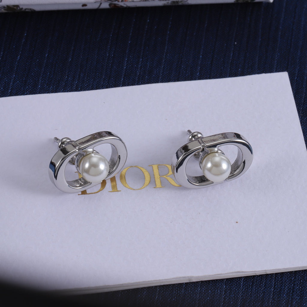 X1Z54D256E Popular  Earrings
