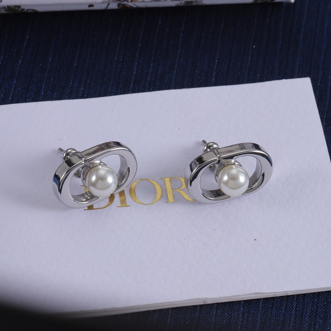 X1Z54D256E Popular  Earrings