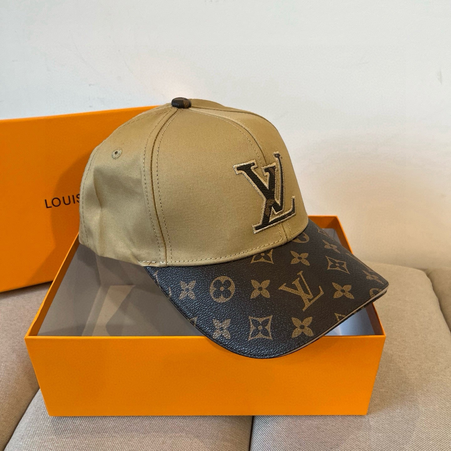 M1N65E16 Popular  hats